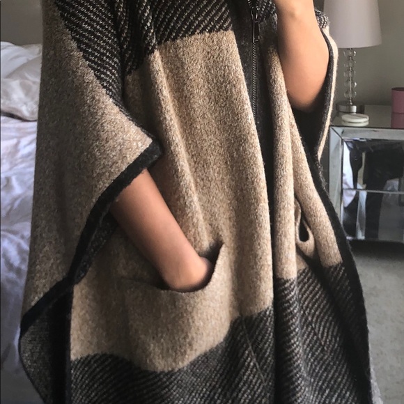Zara Poncho Coat - Picture 2 of 5